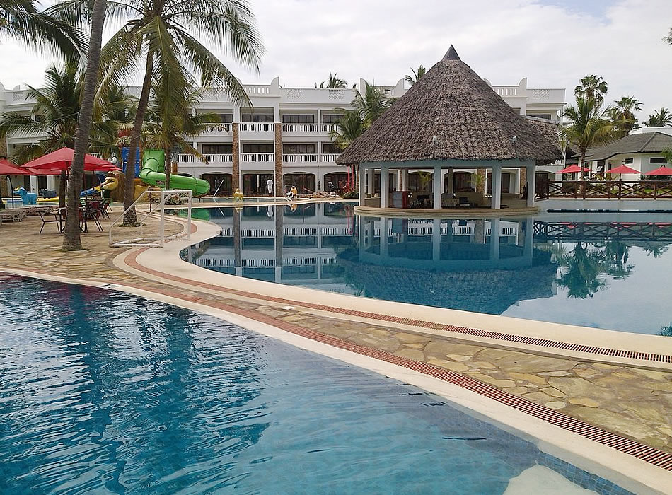 Prideinn Paradise Beach Resort & Spa (Host Venue)